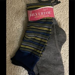 2 PAIR SOCKS NEW KNEE HIGHS SOFT